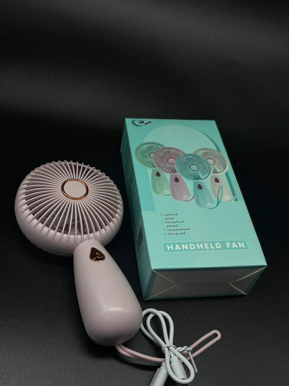 El mini ventilador recargable